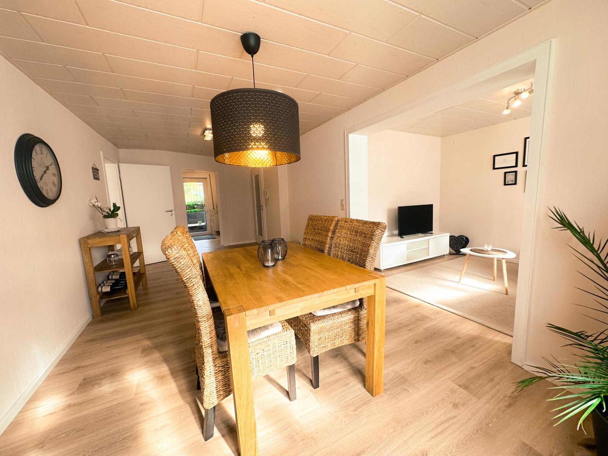 Gemuetliche Ferienwohnung In Der Eifel - Naehe Mosel Bausendorf Eksteriør billede