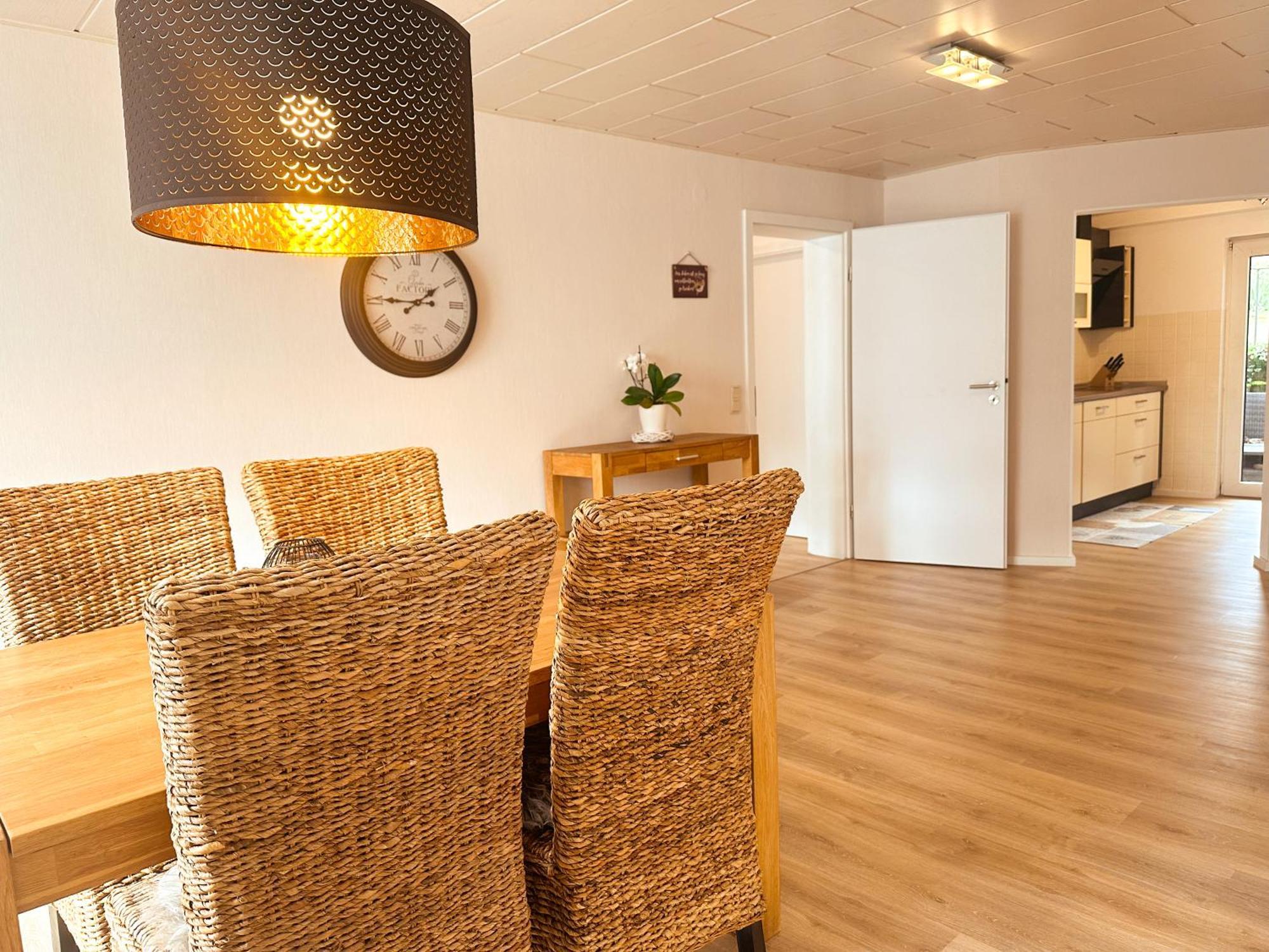 Gemuetliche Ferienwohnung In Der Eifel - Naehe Mosel Bausendorf Eksteriør billede